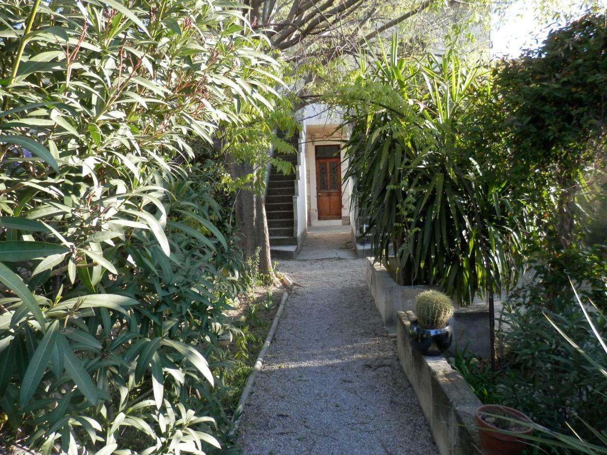 Appartement Villa Marie Fanny Arles Exteriör bild